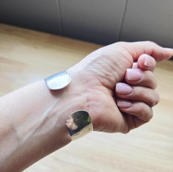 Vintage Sterling Silver 925 Bald 6/7" wide Cuff Bracelet Sign BB - Picture 6 of 6